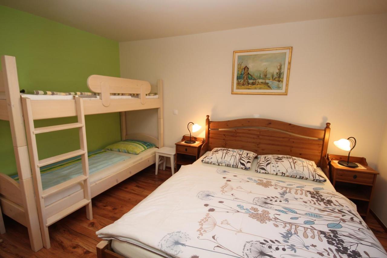 Apartments Na Vasi Bohinji-tó Kültér fotó