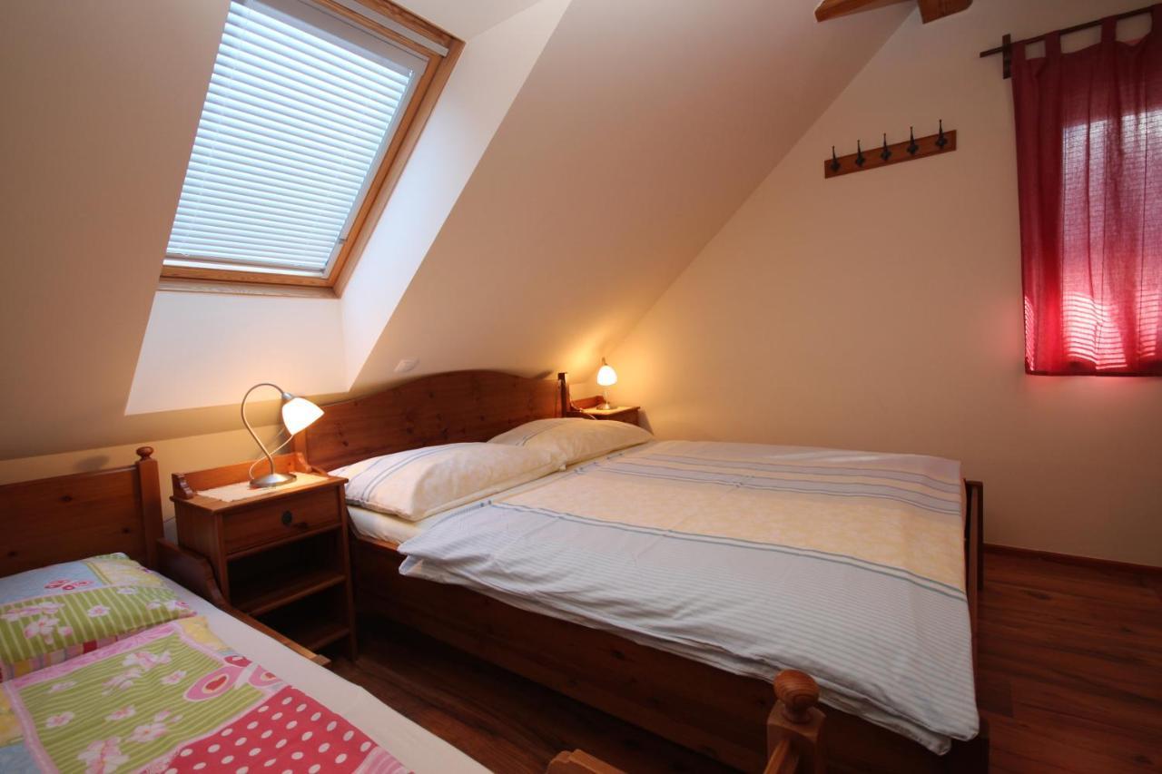 Apartments Na Vasi Bohinji-tó Kültér fotó