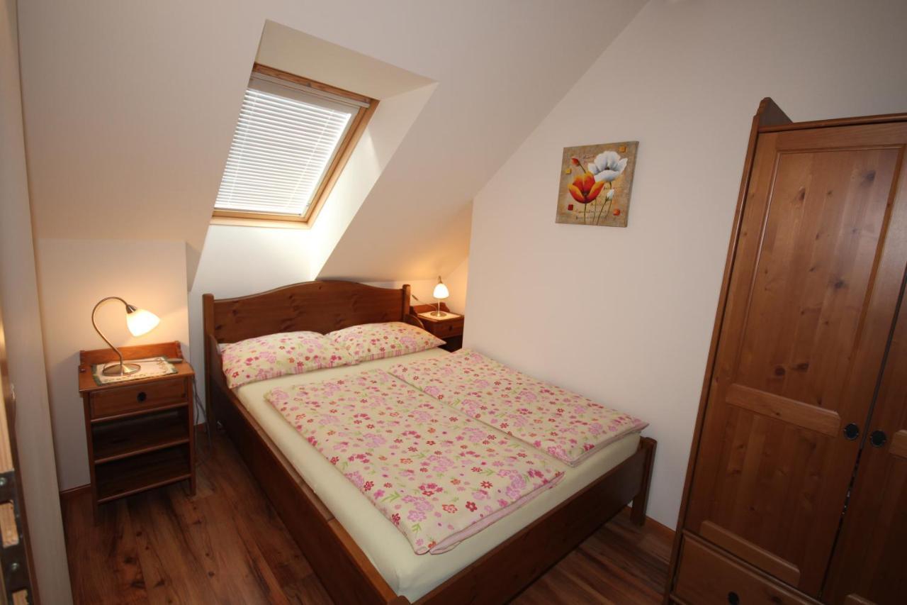 Apartments Na Vasi Bohinji-tó Kültér fotó