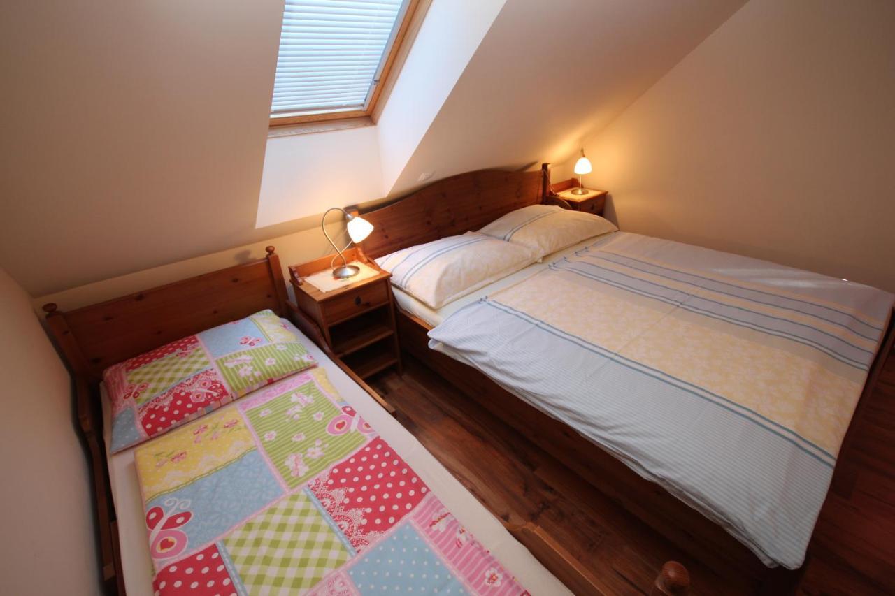 Apartments Na Vasi Bohinji-tó Kültér fotó