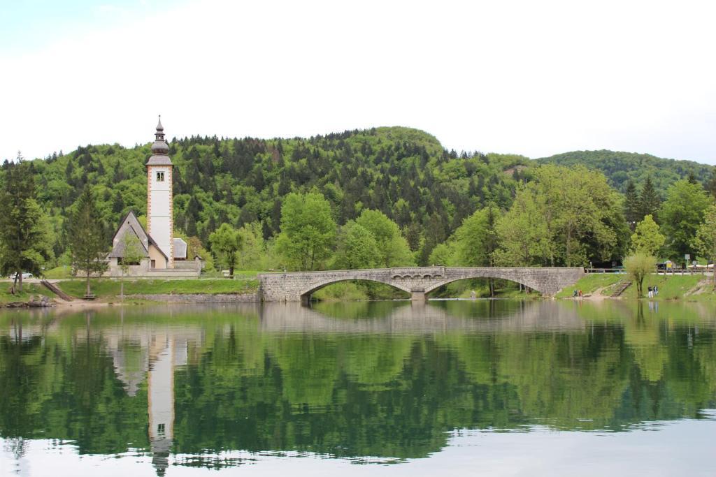Apartments Na Vasi Bohinji-tó Kültér fotó